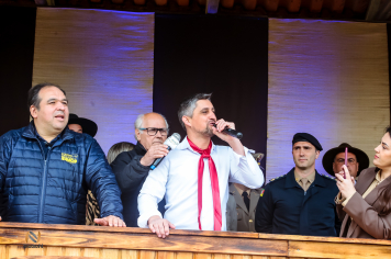 Foto - Desfile Cívico Farroupilha 2025