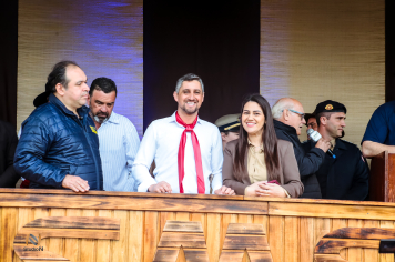 Foto - Desfile Cívico Farroupilha 2025