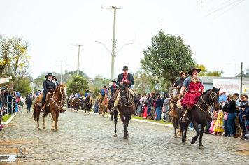 Foto - Desfile Cívico Farroupilha 2025