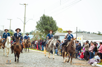 Foto - Desfile Cívico Farroupilha 2025