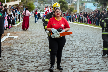 Foto - Desfile Cívico Farroupilha 2025