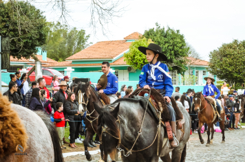 Foto - Desfile Cívico Farroupilha 2025