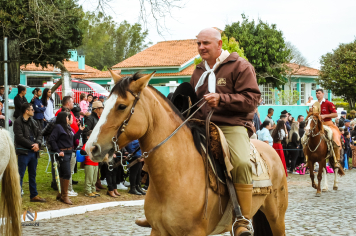 Foto - Desfile Cívico Farroupilha 2025