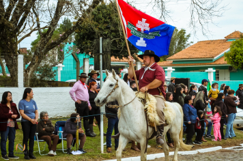 Foto - Desfile Cívico Farroupilha 2025