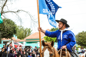 Foto - Desfile Cívico Farroupilha 2025