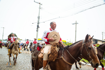 Foto - Desfile Cívico Farroupilha 2025