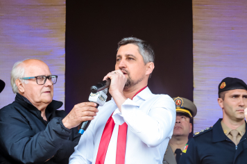 Foto - Desfile Cívico Farroupilha 2025