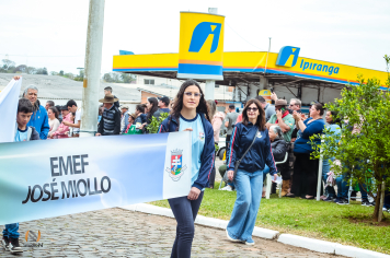 Foto - Desfile Cívico Farroupilha 2025