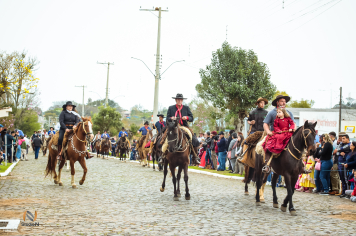 Foto - Desfile Cívico Farroupilha 2025