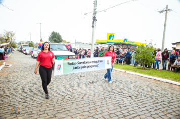 Foto - Desfile Cívico Farroupilha 2025
