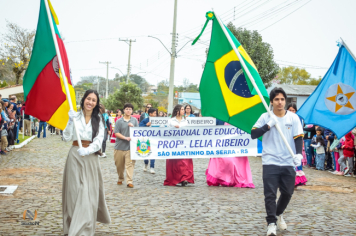 Foto - Desfile Cívico Farroupilha 2025