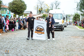Foto - Desfile Cívico Farroupilha 2025