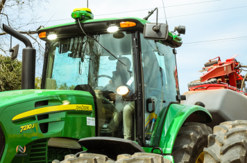 Foto - Desfile Cívico Farroupilha 2025
