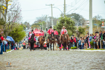 Foto - Desfile Cívico Farroupilha 2025