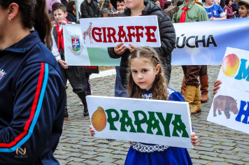 Foto - Desfile Cívico Farroupilha 2025