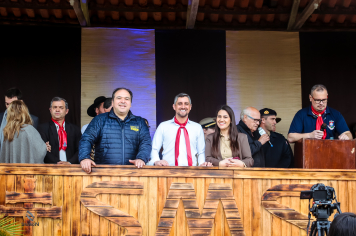 Foto - Desfile Cívico Farroupilha 2025