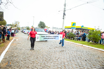 Foto - Desfile Cívico Farroupilha 2025