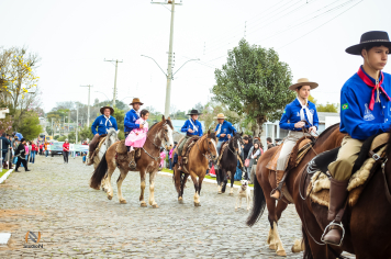 Foto - Desfile Cívico Farroupilha 2025