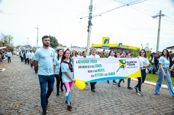 Foto - Desfile Cívico Farroupilha 2025