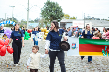 Foto - Desfile Cívico Farroupilha 2025
