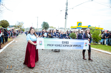 Foto - Desfile Cívico Farroupilha 2025