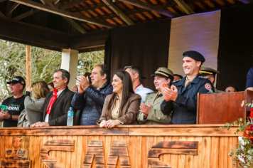 Foto - Desfile Cívico Farroupilha 2025