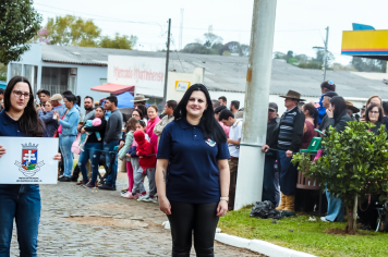 Foto - Desfile Cívico Farroupilha 2025