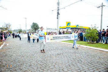 Foto - Desfile Cívico Farroupilha 2025