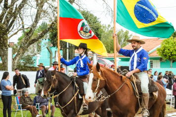 Foto - Desfile Cívico Farroupilha 2025