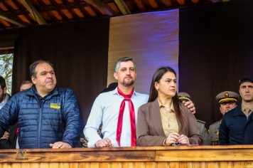 Foto - Desfile Cívico Farroupilha 2025