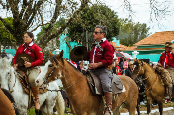 Foto - Desfile Cívico Farroupilha 2025