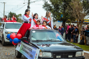 Foto - Desfile Cívico Farroupilha 2025