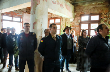 Foto - Desfile Cívico Farroupilha 2025