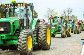 Foto - Desfile Cívico Farroupilha 2025