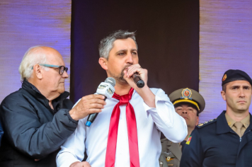 Foto - Desfile Cívico Farroupilha 2025