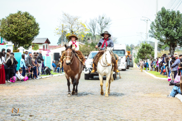 Foto - Desfile Cívico Farroupilha 2025