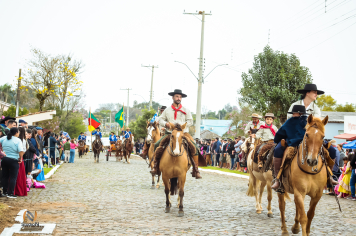 Foto - Desfile Cívico Farroupilha 2025