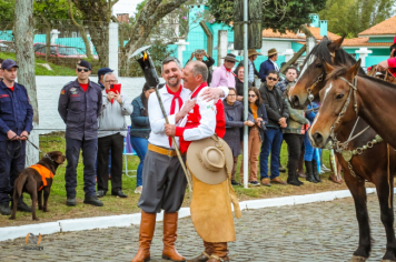 Foto - Desfile Cívico Farroupilha 2025