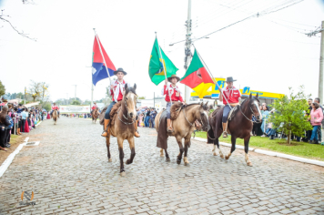Foto - Desfile Cívico Farroupilha 2025