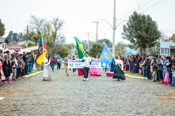 Foto - Desfile Cívico Farroupilha 2025
