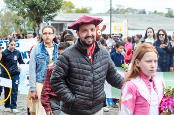 Foto - Desfile Cívico Farroupilha 2025