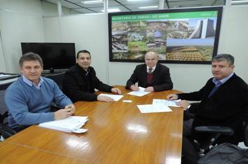 Prefeito Municipal Gilson de Almeida assina o Termo de Cooperação de Perfuração de Poços Artesianos