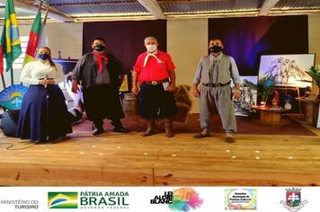 ASSISTA A GRAVAÇÃO DA 1º LIVE DO CTG GALPÃO ALEGRE